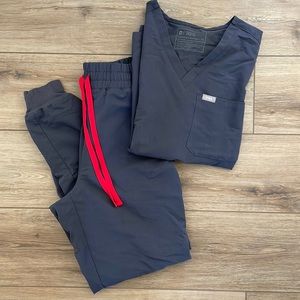 Figs- grey scrubs set- technical collection- top xs & pants s